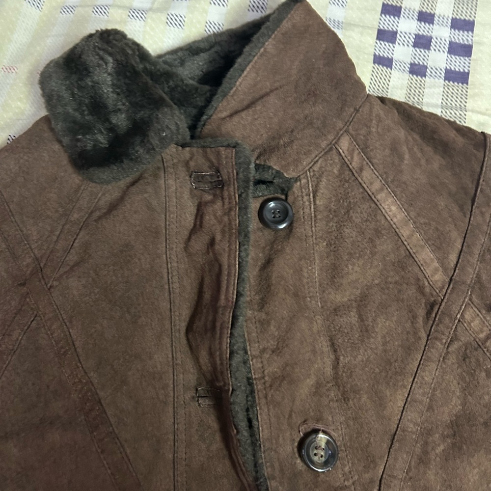 Fur jacket for extreme winters - Picture 7 of 7